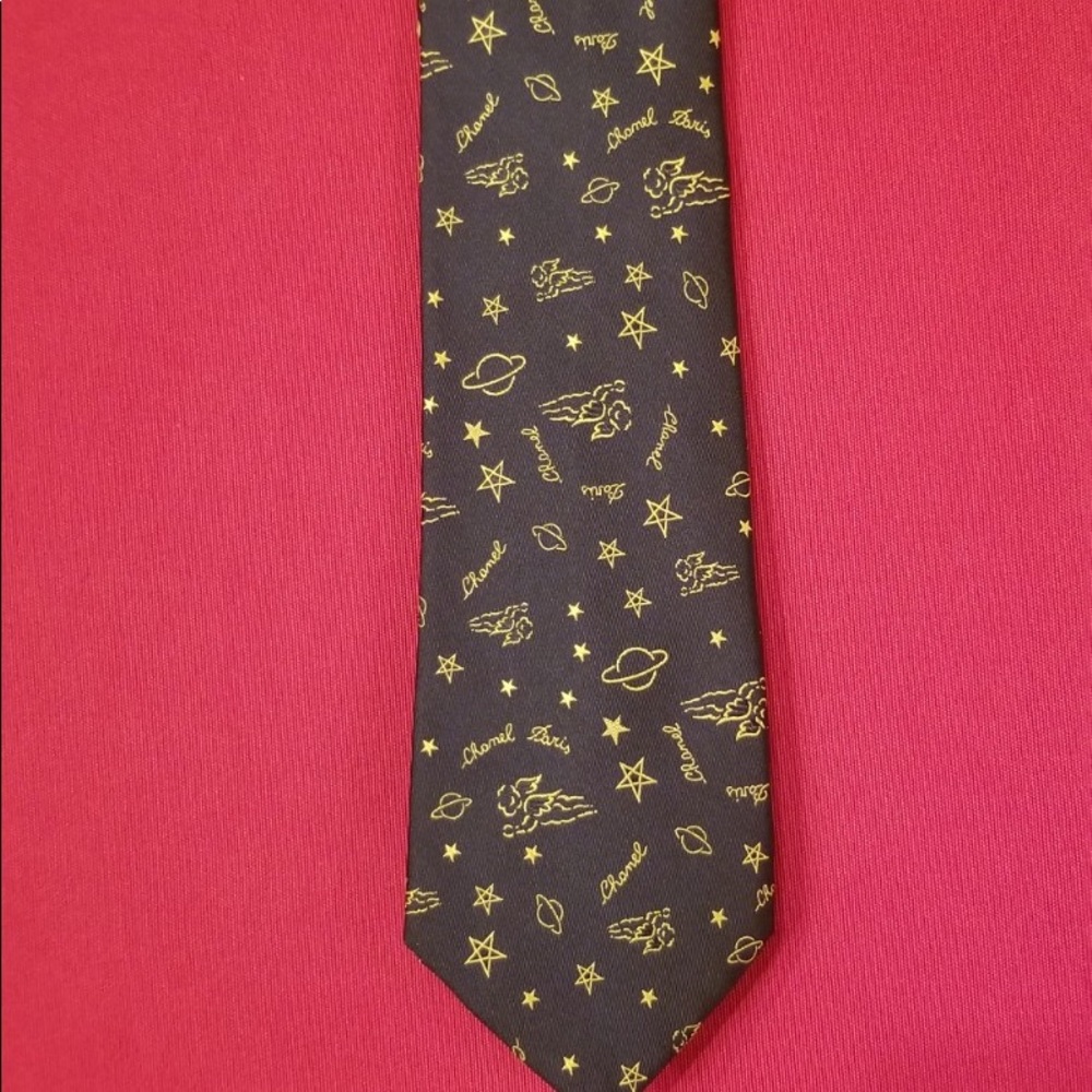 Chanel Tie